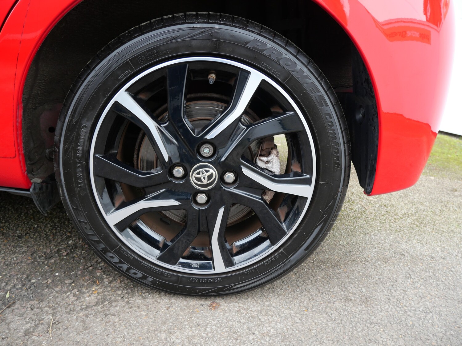 Used Toyota Yaris 2016 for sale - 77665993: Photo 42