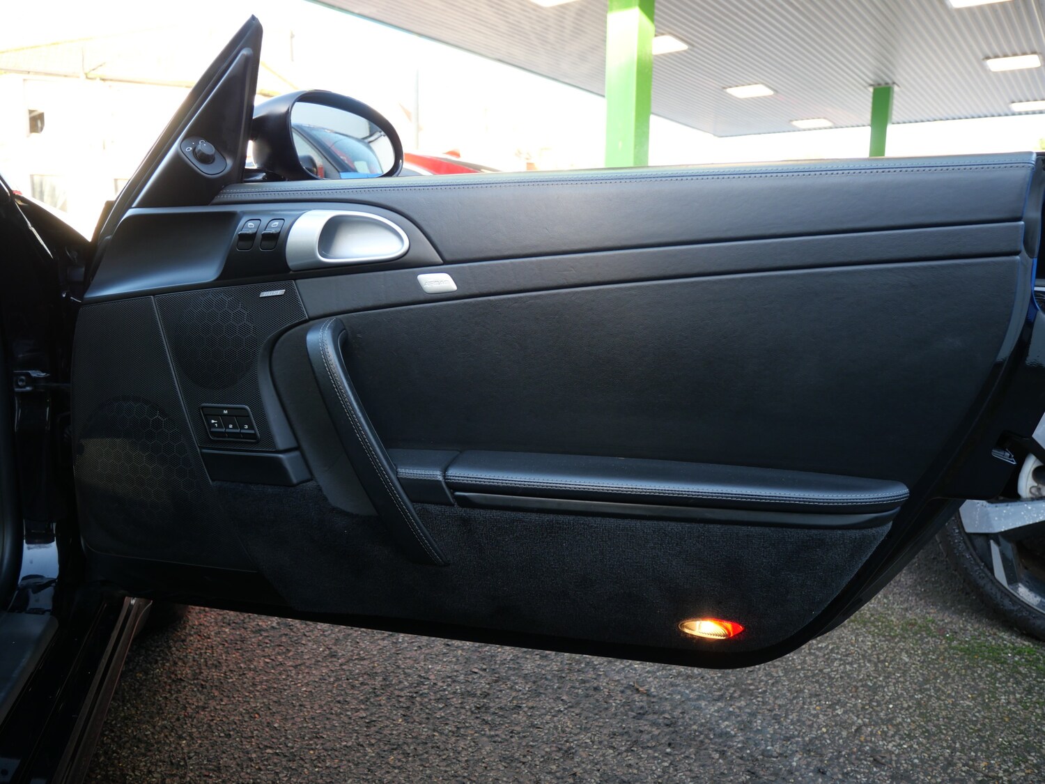 Used Porsche 911 2009 for sale - 76697833: Photo 47