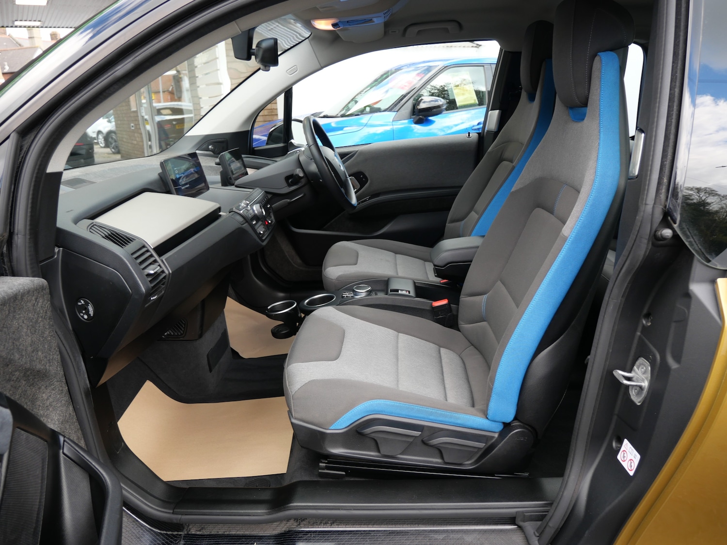 Used BMW i3 2021 for sale - 76637926: Photo 15