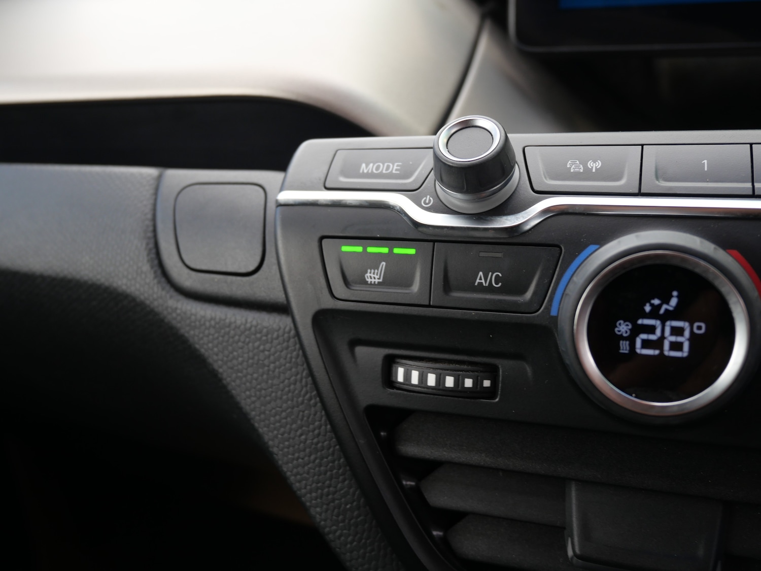 Used BMW i3 2021 for sale - 76637926: Photo 25