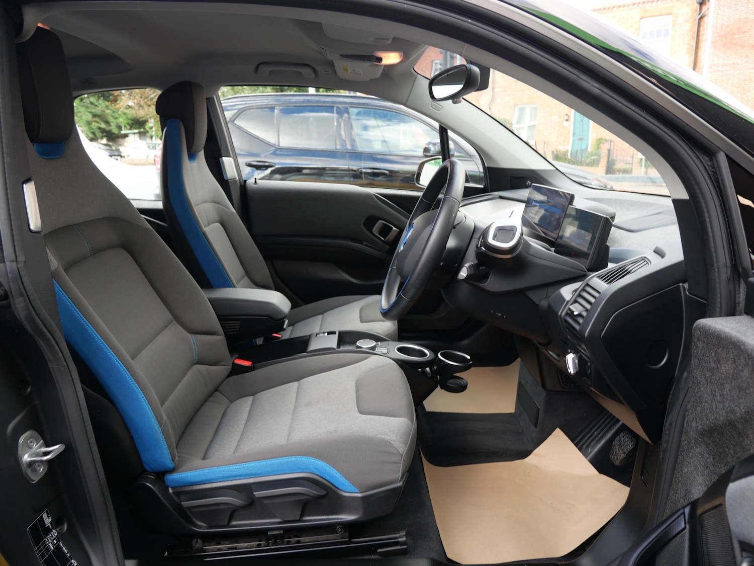 Used BMW i3 2021 for sale - 76637926: Photo 8