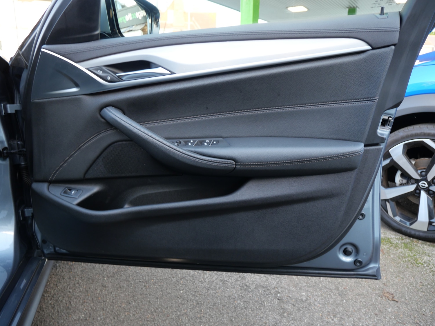 Used BMW 5 Series 2019 for sale - 76637930: Photo 46