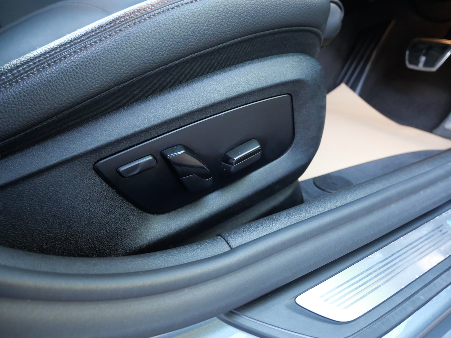 Used BMW 5 Series 2019 for sale - 76637930: Photo 47