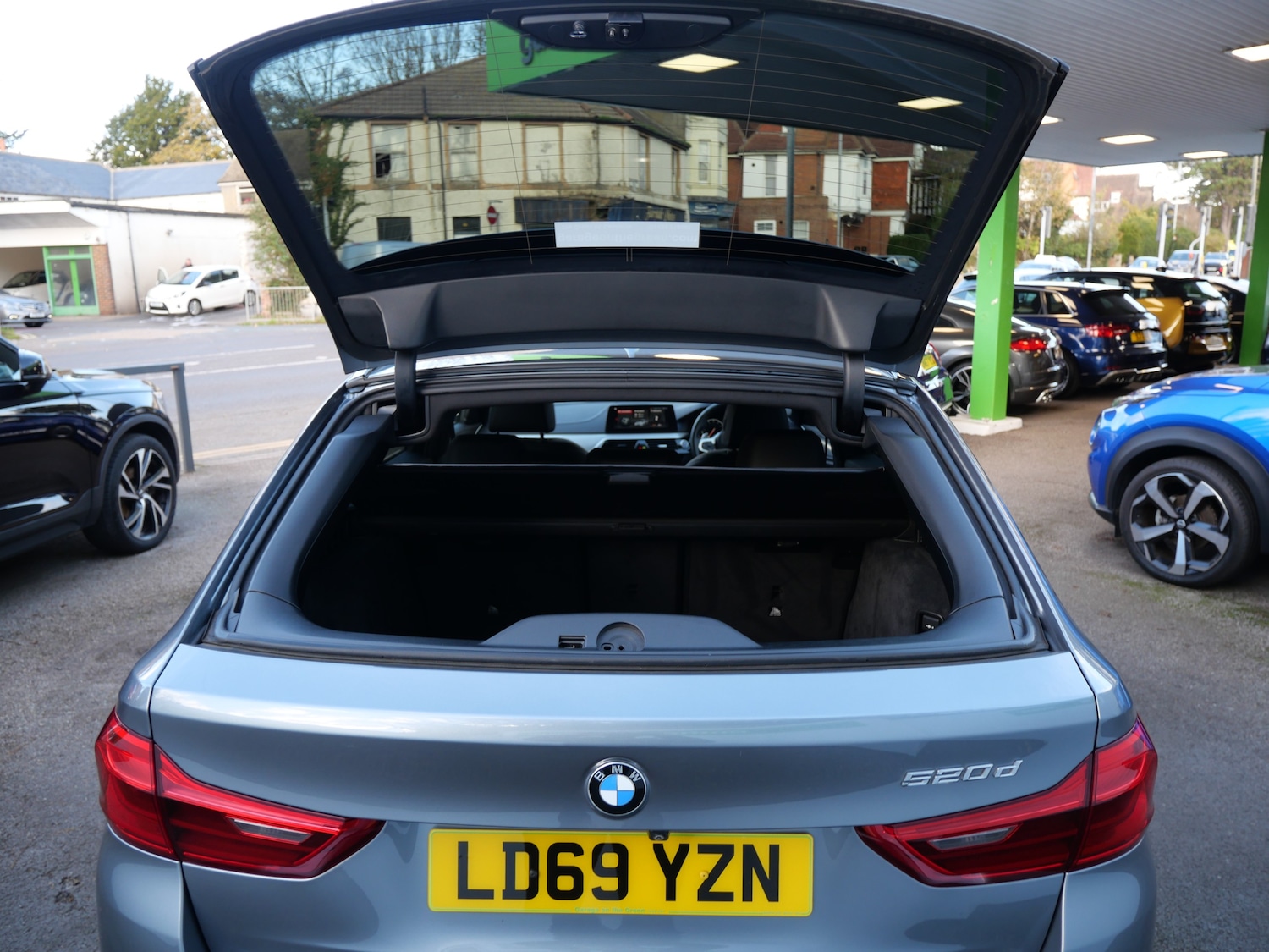 Used BMW 5 Series 2019 for sale - 76637930: Photo 51