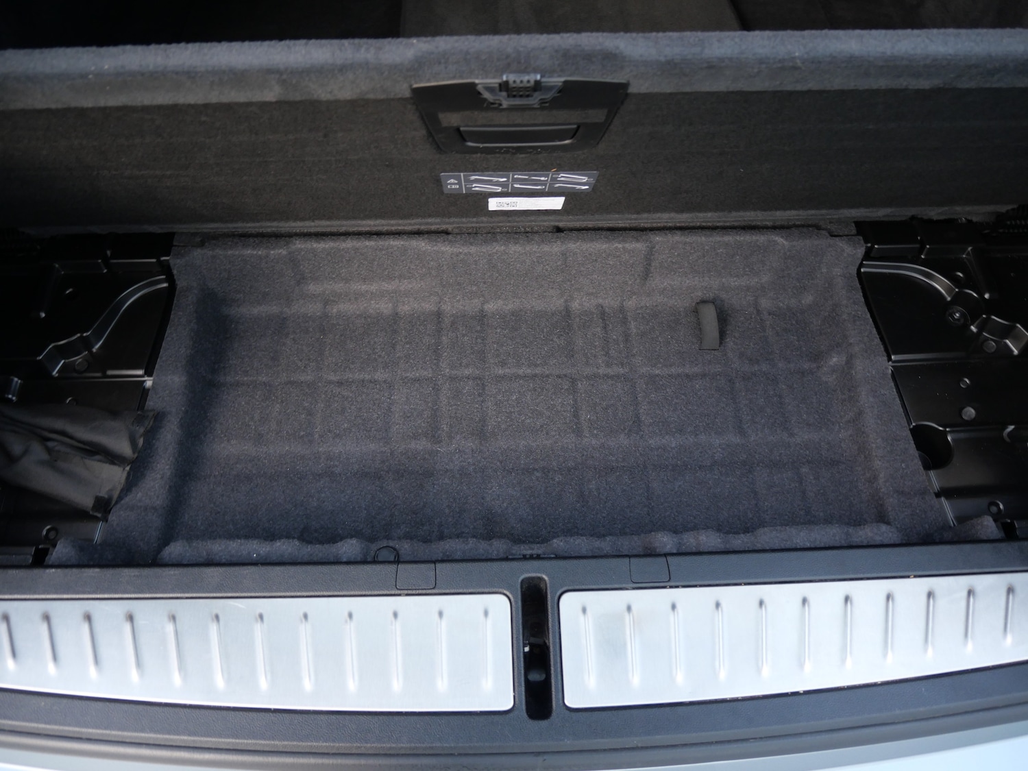 Used BMW 5 Series 2019 for sale - 76637930: Photo 53