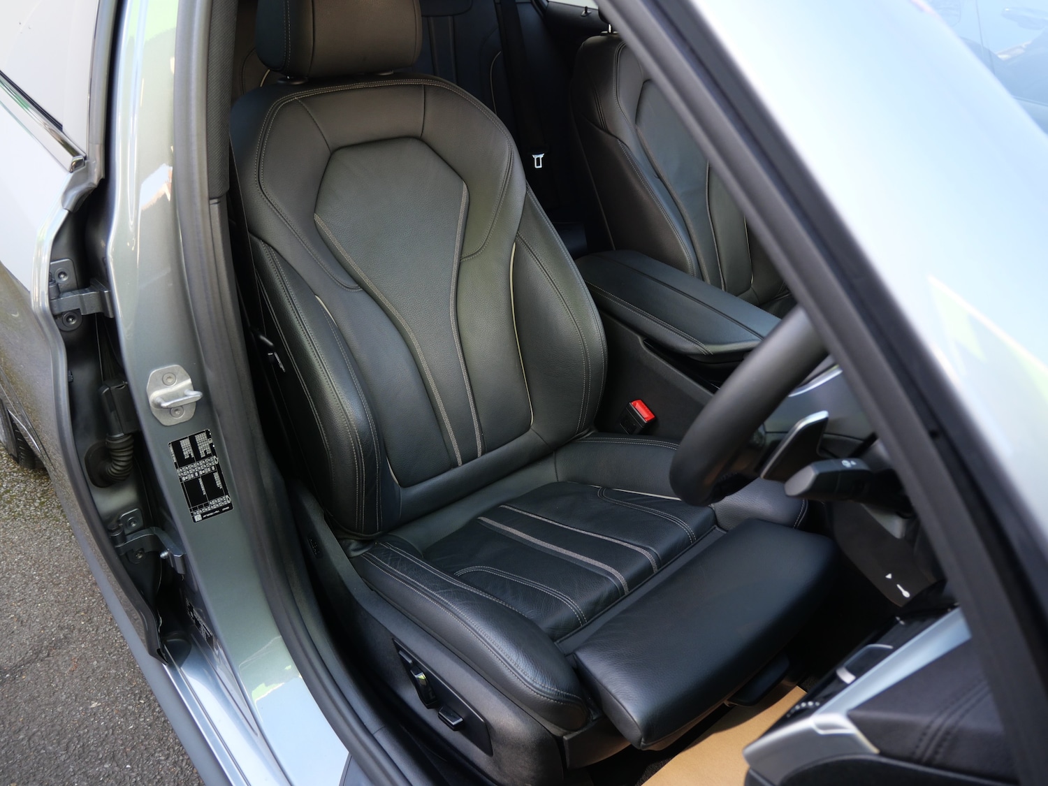 Used BMW 5 Series 2019 for sale - 76637930: Photo 9