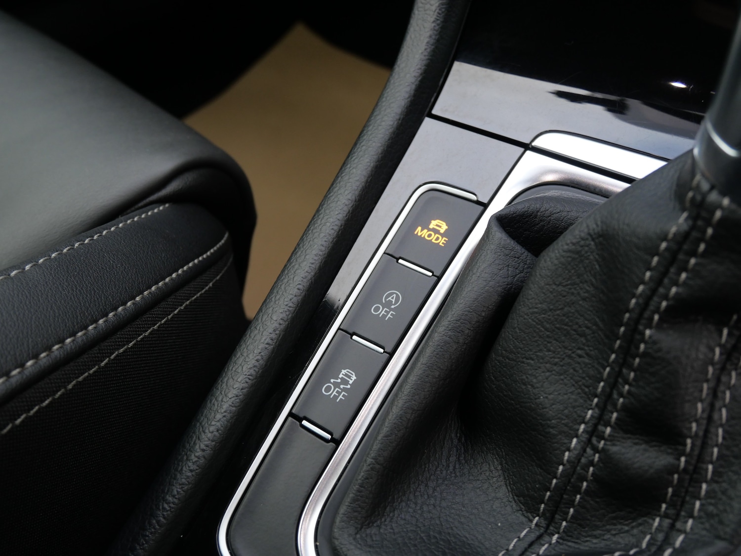 Used Volkswagen Golf 2017 for sale - 76961865: Photo 28