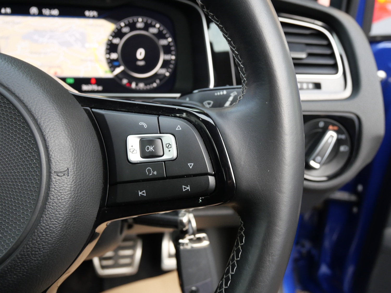 Used Volkswagen Golf 2017 for sale - 76961865: Photo 37