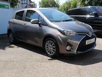 Used Toyota Yaris 2016 for sale - 78300179: Photo
