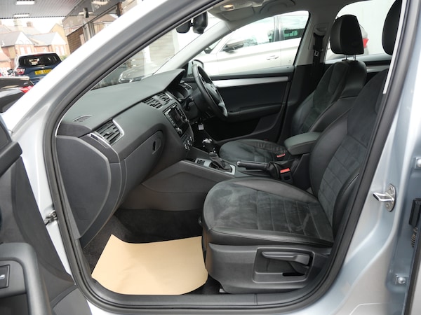 Used Skoda Octavia 2014 for sale - 76236856: Photo 13