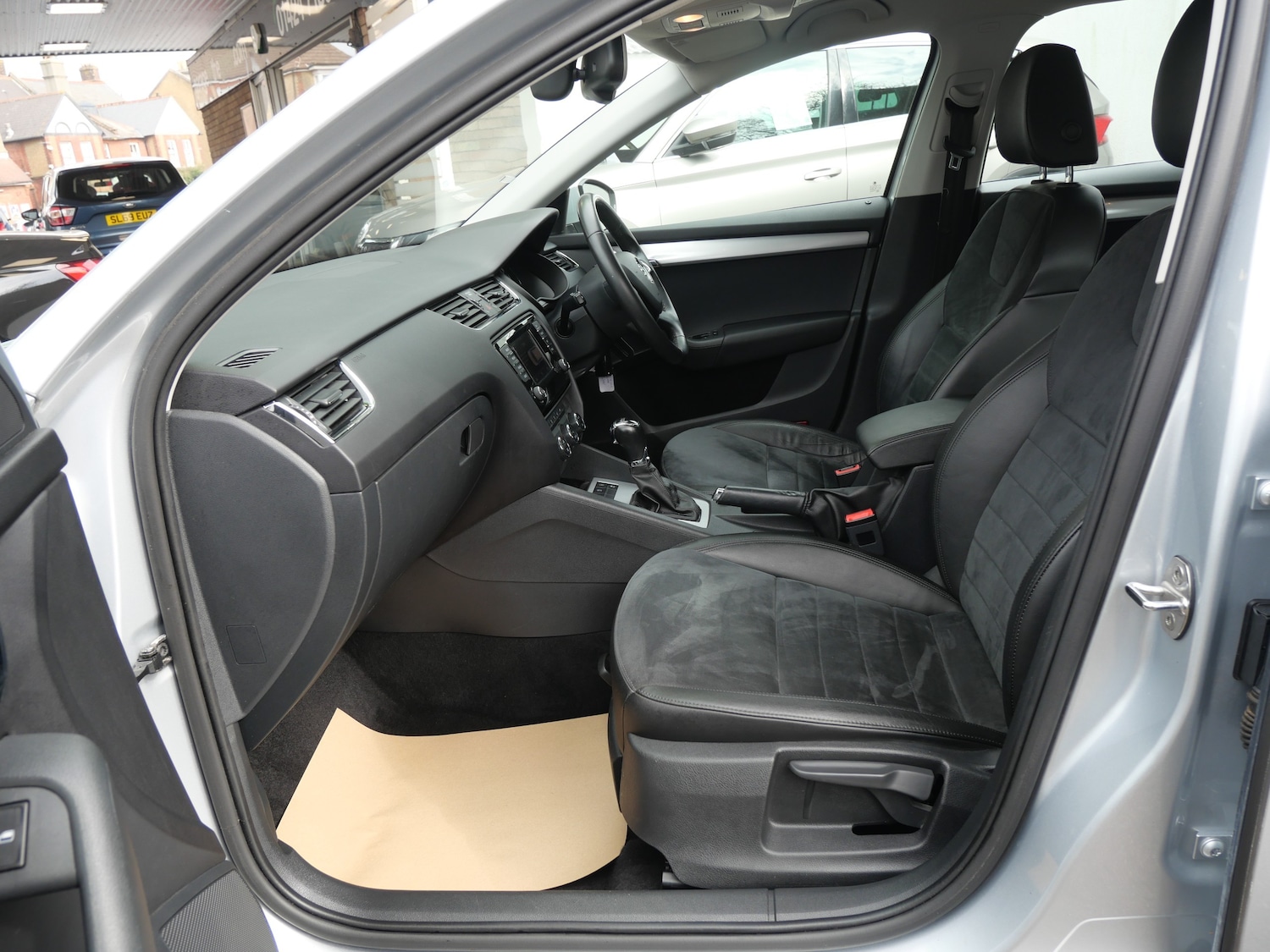 Used Skoda Octavia 2014 for sale - 76236856: Photo 14