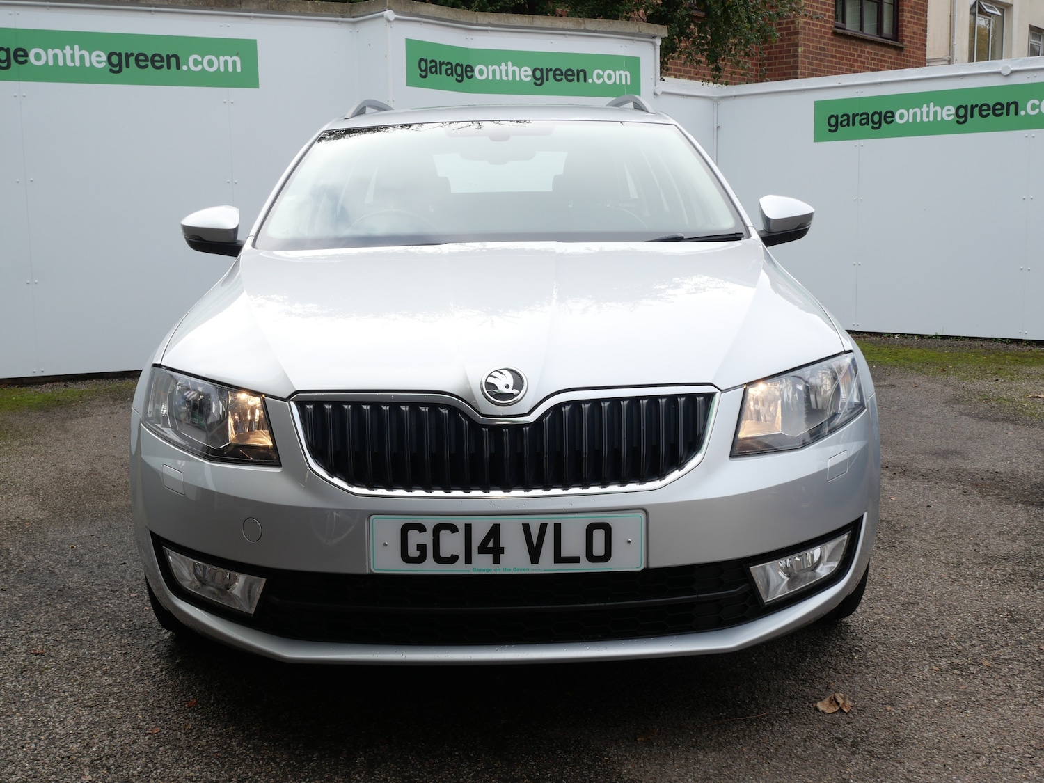 Used Skoda Octavia 2014 for sale - 76236856: Photo 2