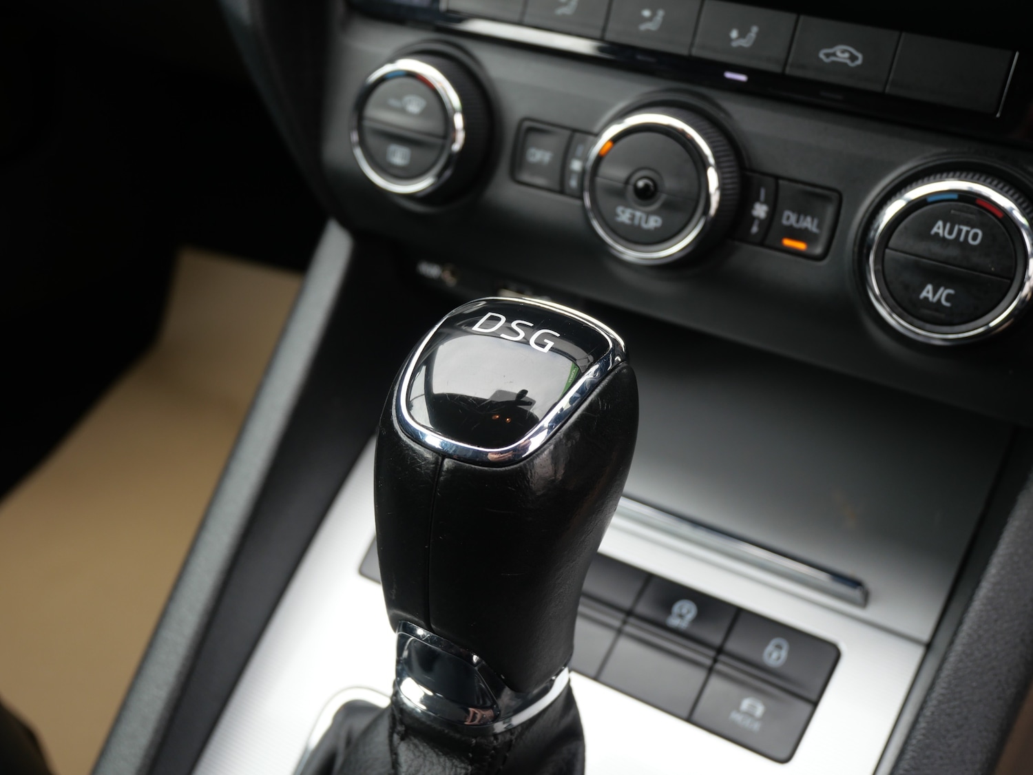 Used Skoda Octavia 2014 for sale - 76236856: Photo 23