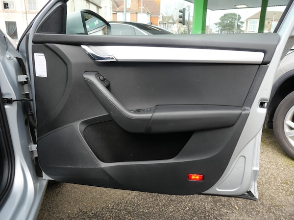 Used Skoda Octavia 2014 for sale - 76236856: Photo 34