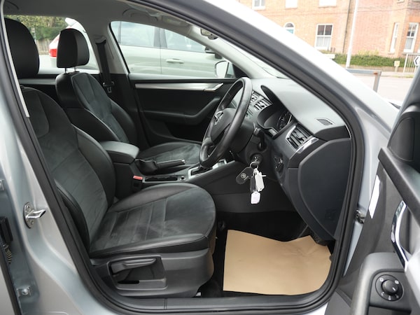 Used Skoda Octavia 2014 for sale - 76236856: Photo 8