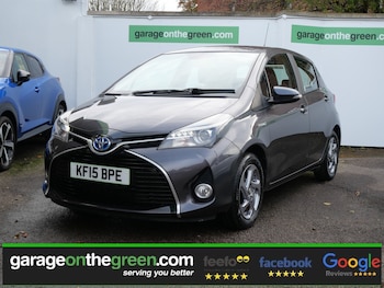 Used Toyota Yaris 2015 for sale - 76637922: Photo