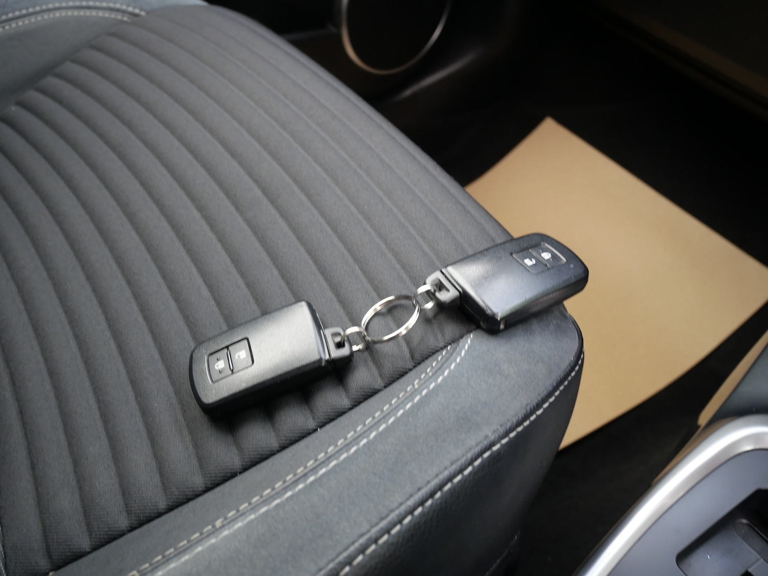 Used Toyota Yaris 2015 for sale - 76637922: Photo 25