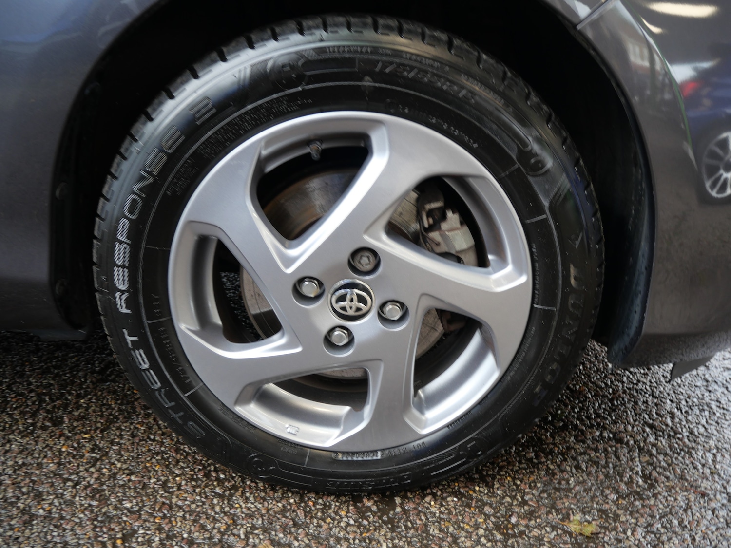 Used Toyota Yaris 2015 for sale - 76637922: Photo 42