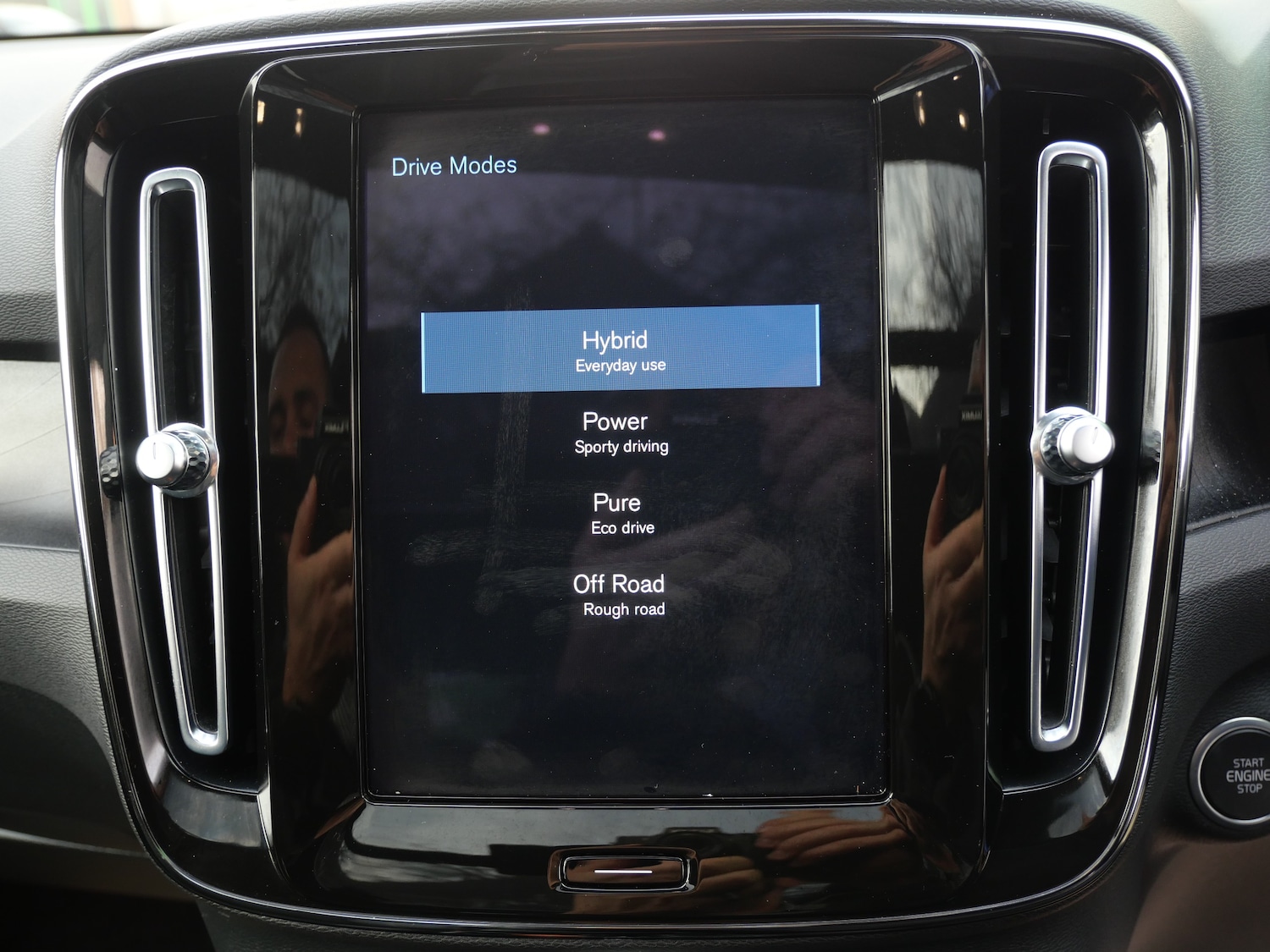 Used Volvo XC40 2022 for sale - 76637936: Photo 26