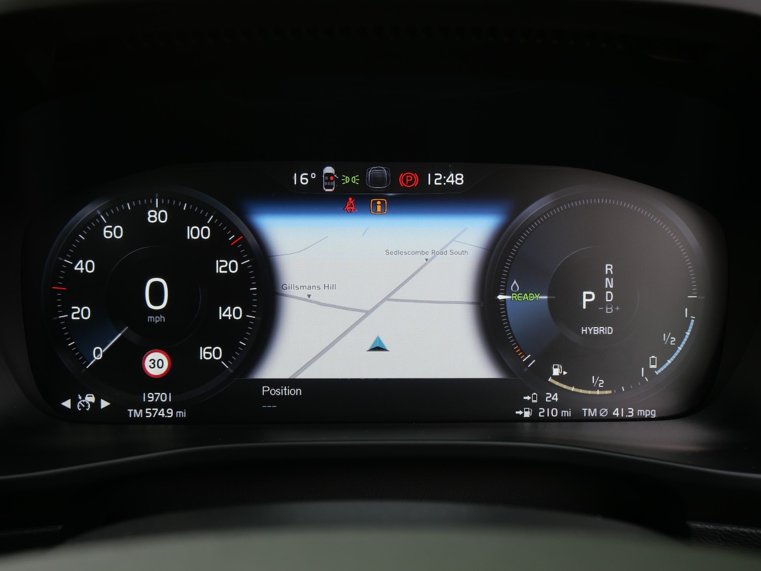 Used Volvo XC40 2022 for sale - 76637936: Photo 40