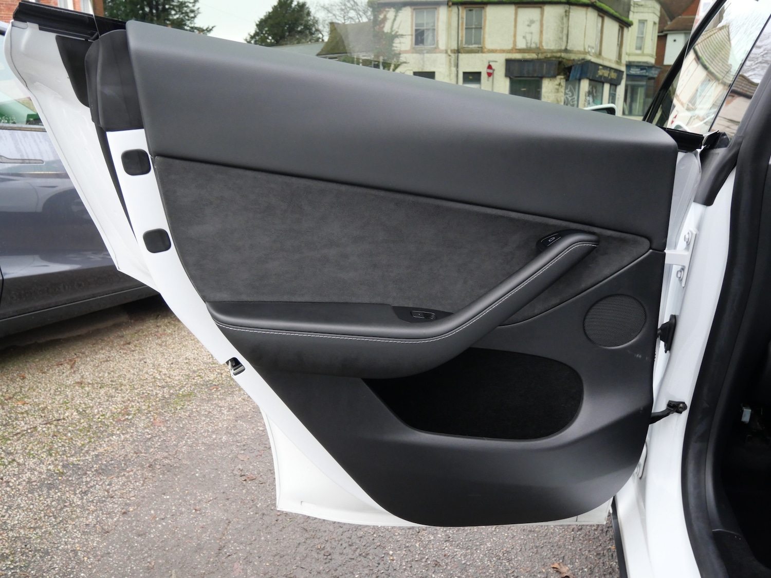 Used Tesla Model Y 2022 for sale - 76883970: Photo 42