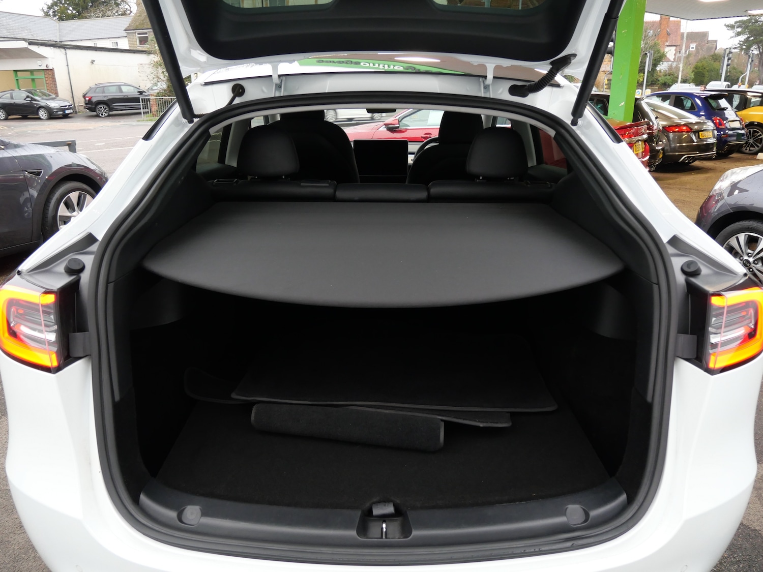 Used Tesla Model Y 2022 for sale - 76883970: Photo 43