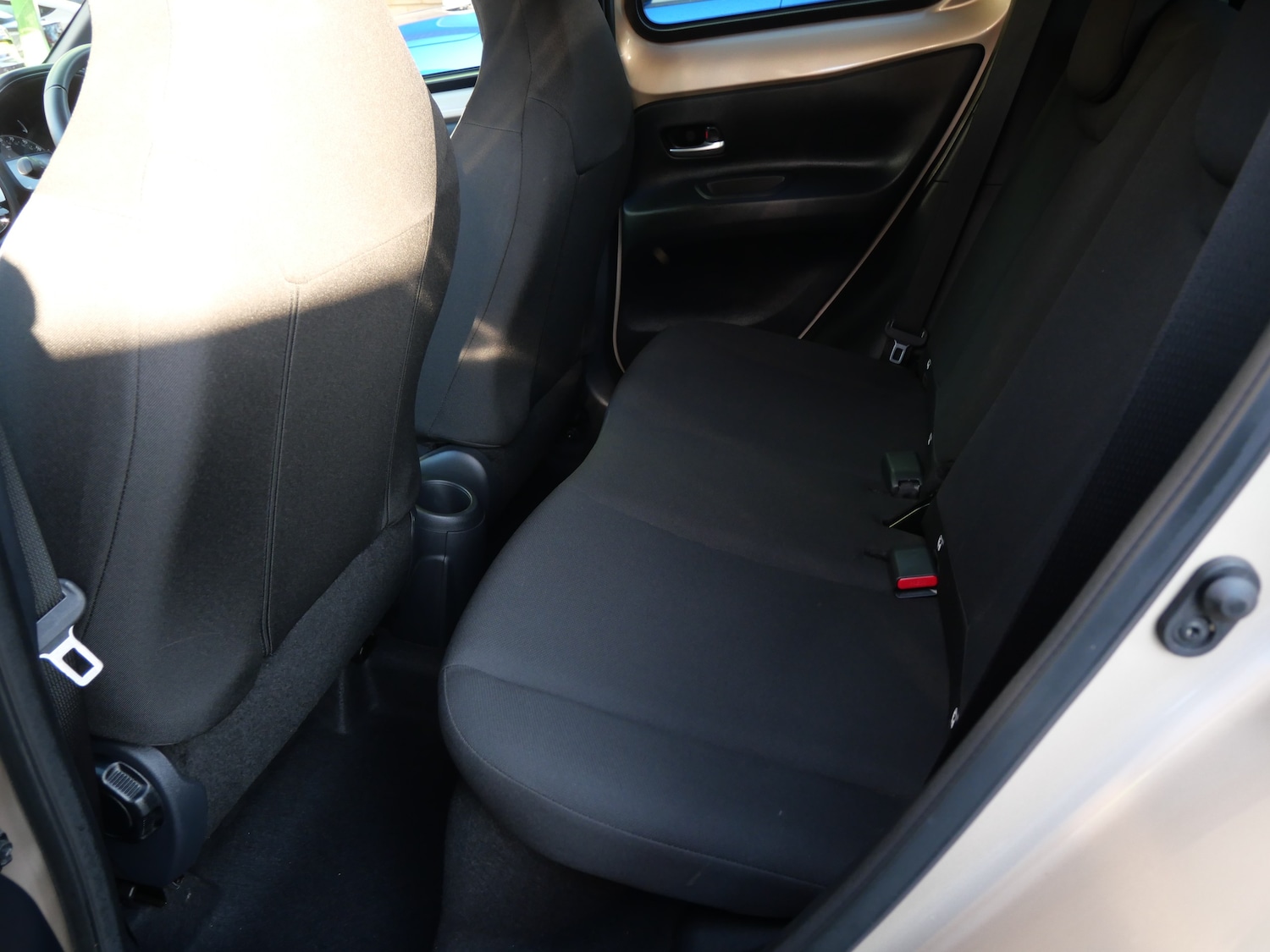 Used Toyota Aygo X 2023 for sale - 76653926: Photo 11