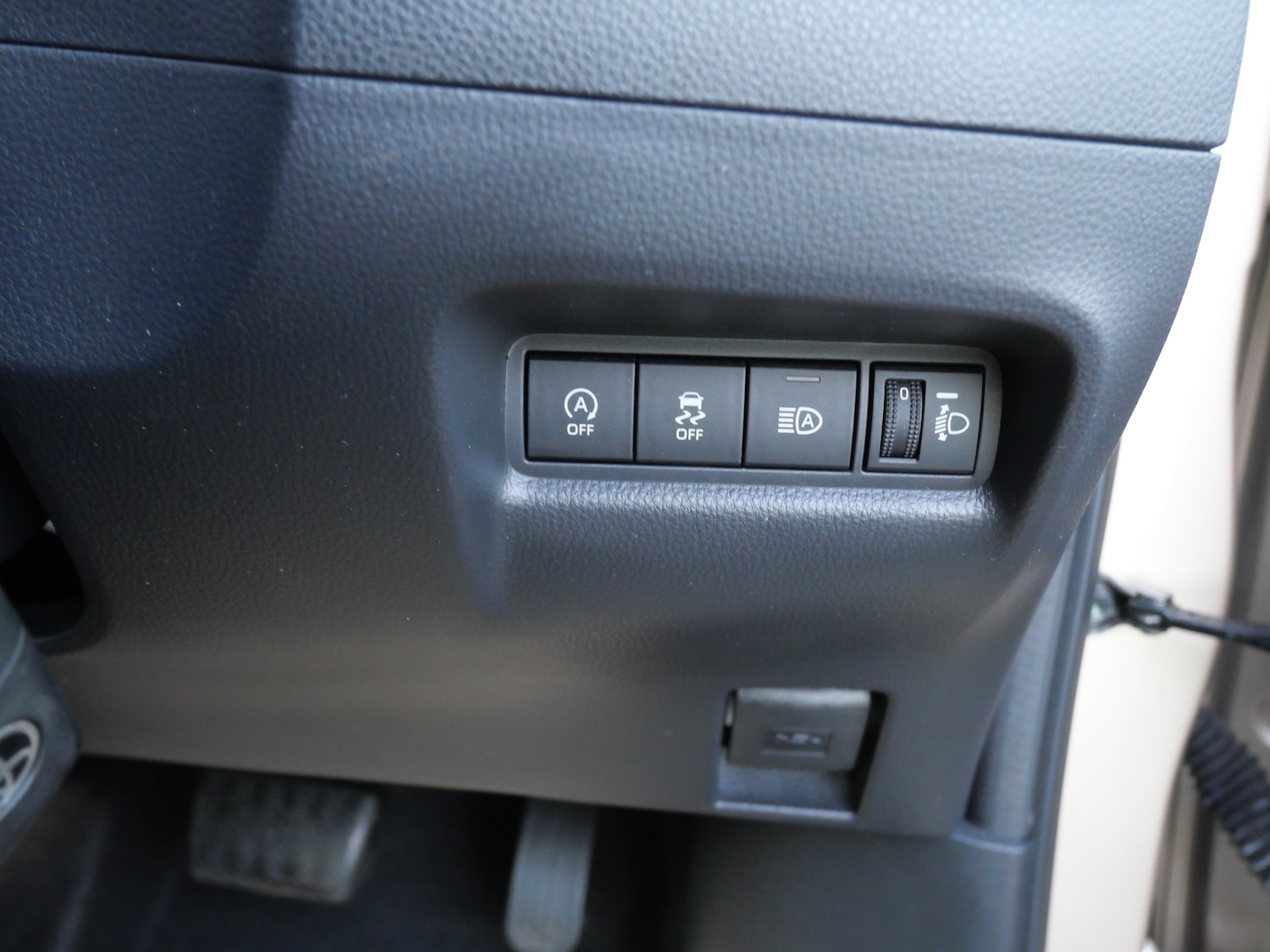 Used Toyota Aygo X 2023 for sale - 76653926: Photo 28