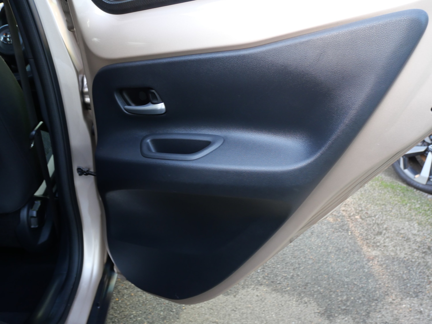 Used Toyota Aygo X 2023 for sale - 76653926: Photo 30