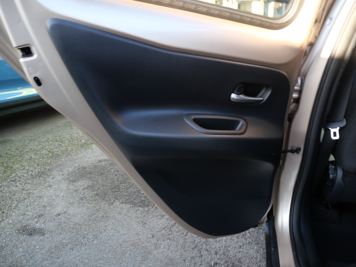 Used Toyota Aygo X 2023 for sale - 76653926: Photo 32