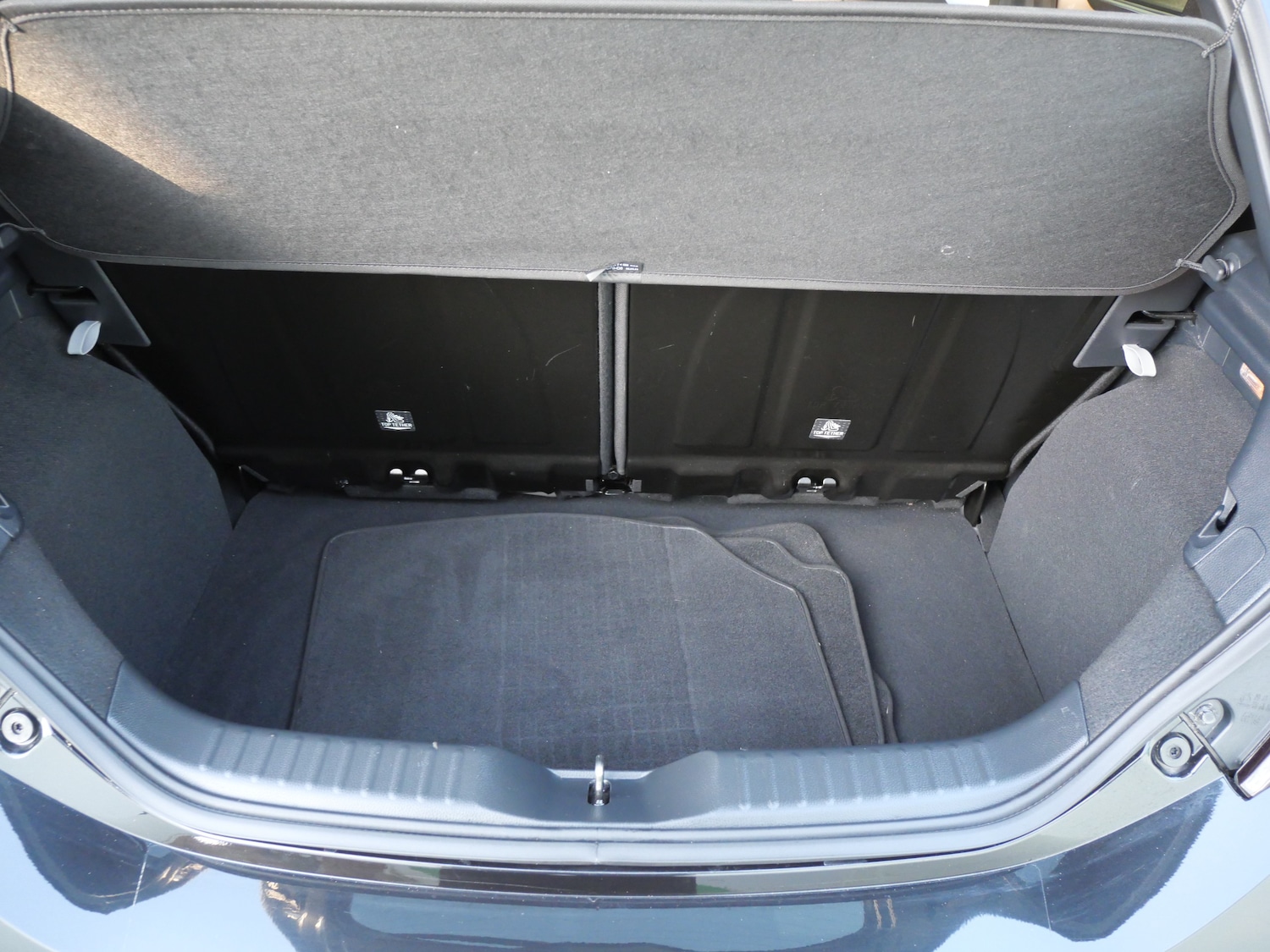 Used Toyota Aygo X 2023 for sale - 76653926: Photo 33