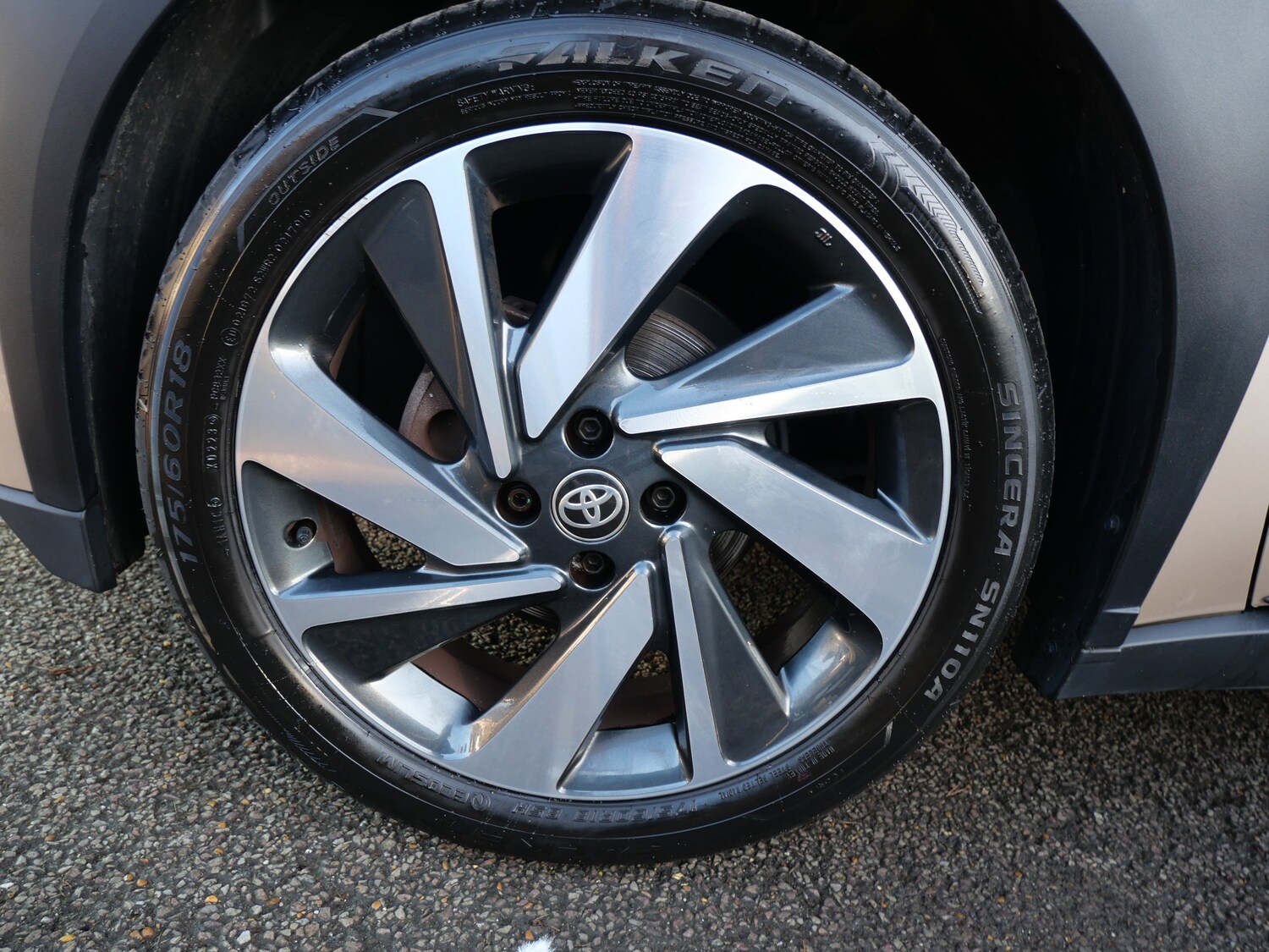 Used Toyota Aygo X 2023 for sale - 76653926: Photo 38