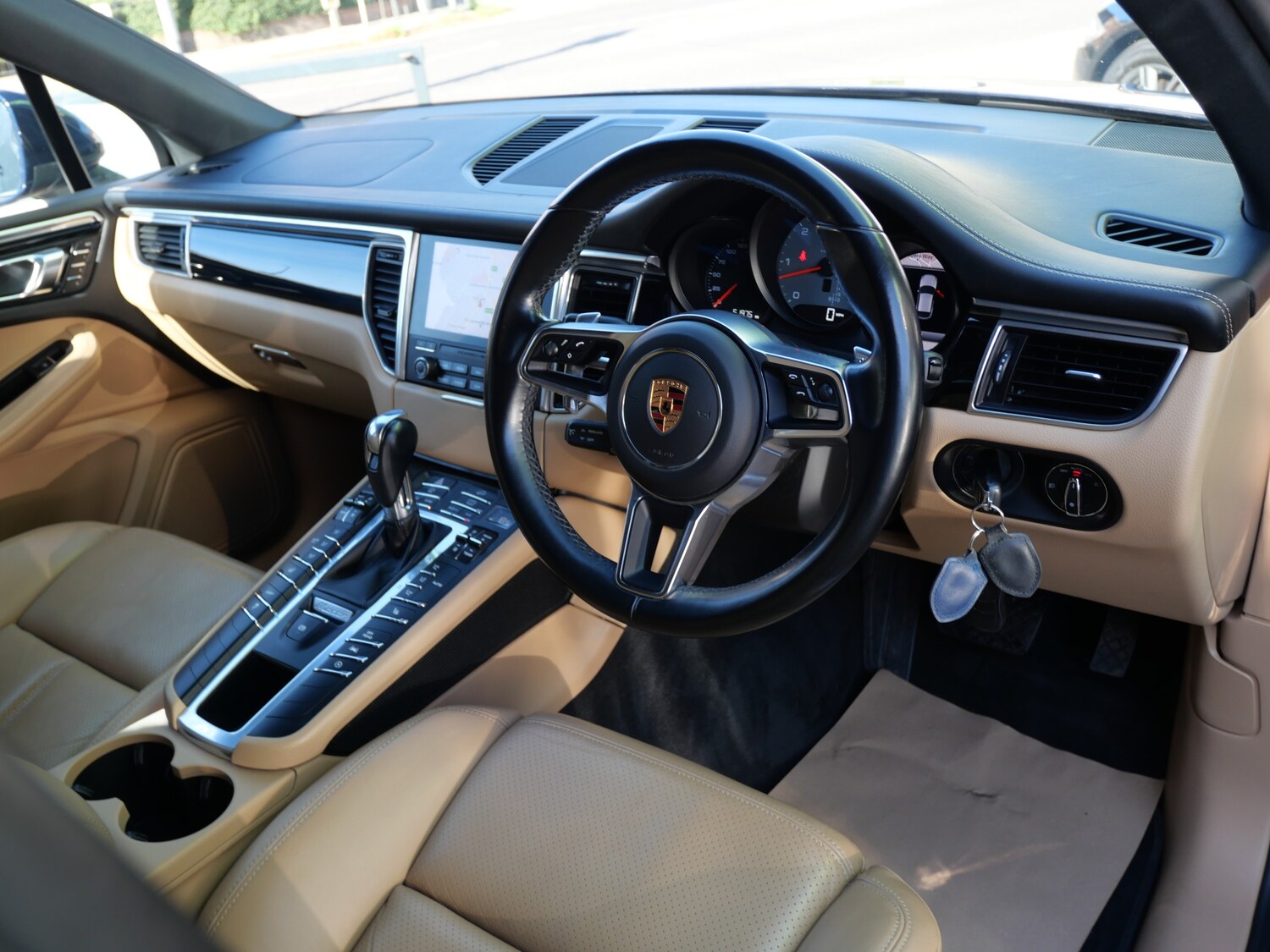 Used Porsche Macan 2016 for sale - 76107036: Photo 15