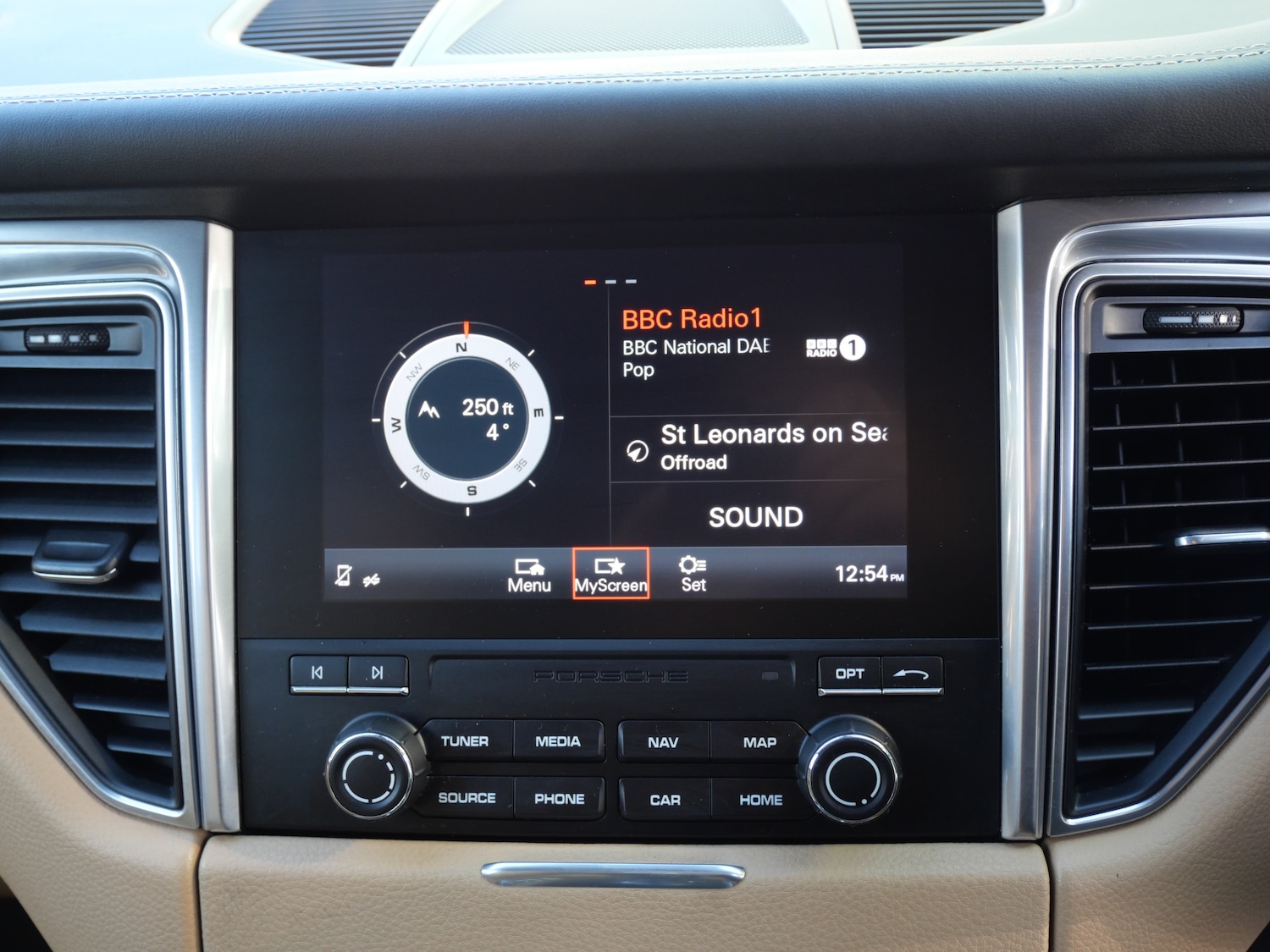 Used Porsche Macan 2016 for sale - 76107036: Photo 21