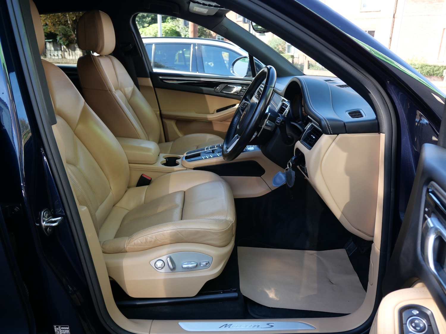 Used Porsche Macan 2016 for sale - 76107036: Photo 8