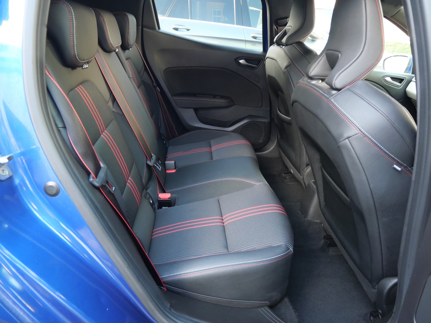 Used Renault Clio 2021 for sale - 76883965: Photo 10