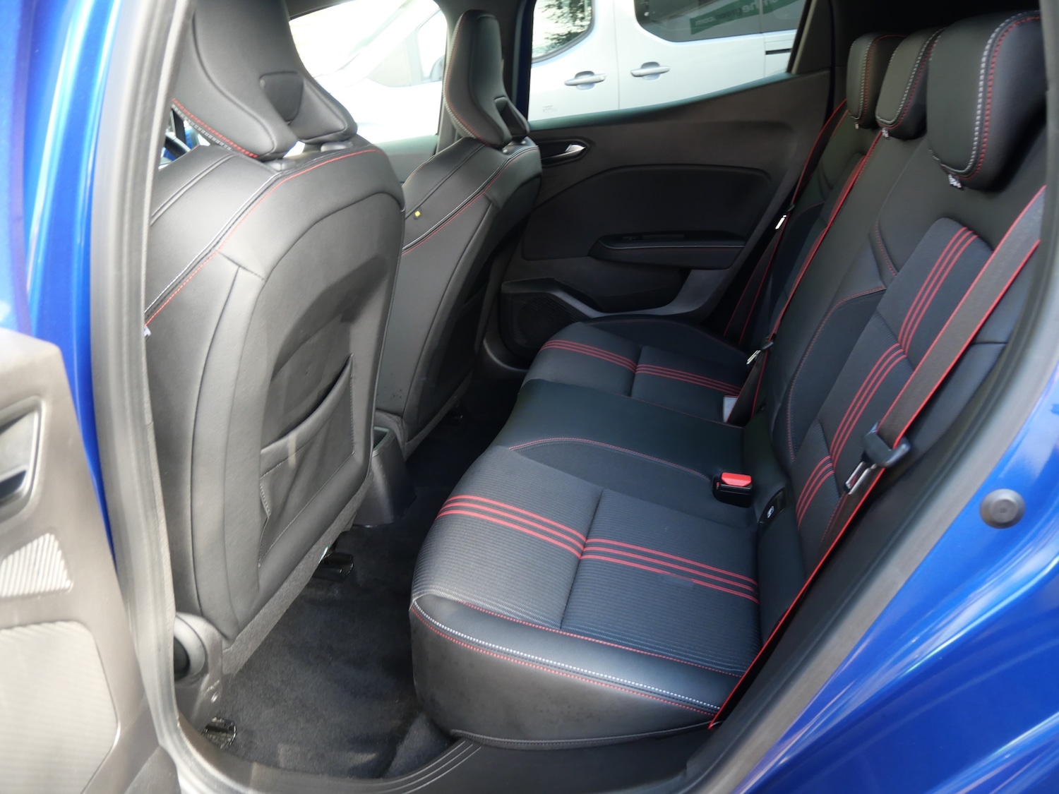 Used Renault Clio 2021 for sale - 76883965: Photo 11