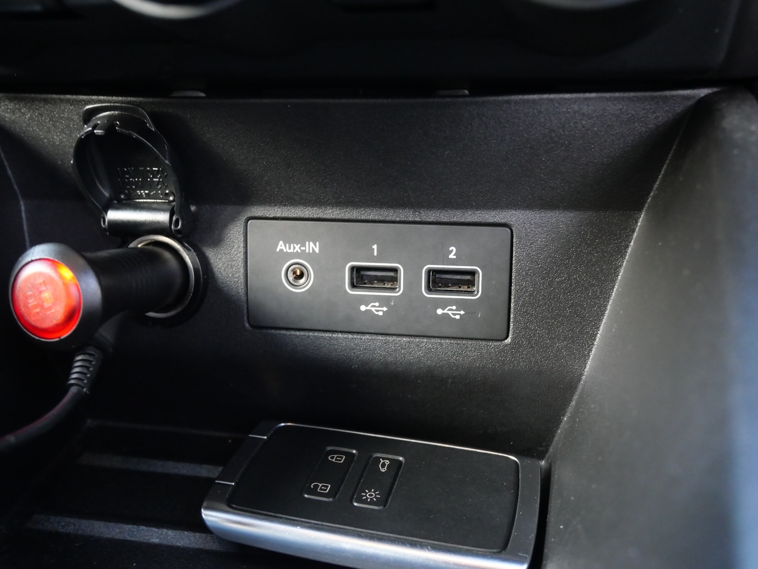 Used Renault Clio 2021 for sale - 76883965: Photo 23