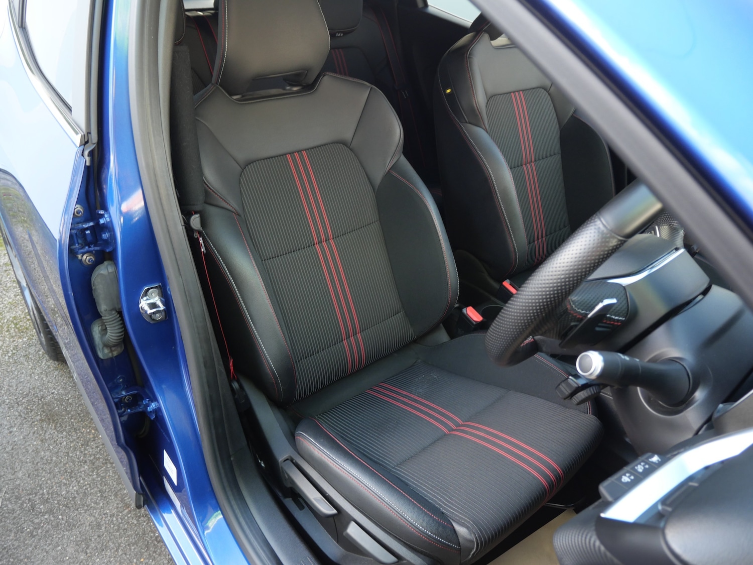 Used Renault Clio 2021 for sale - 76883965: Photo 9