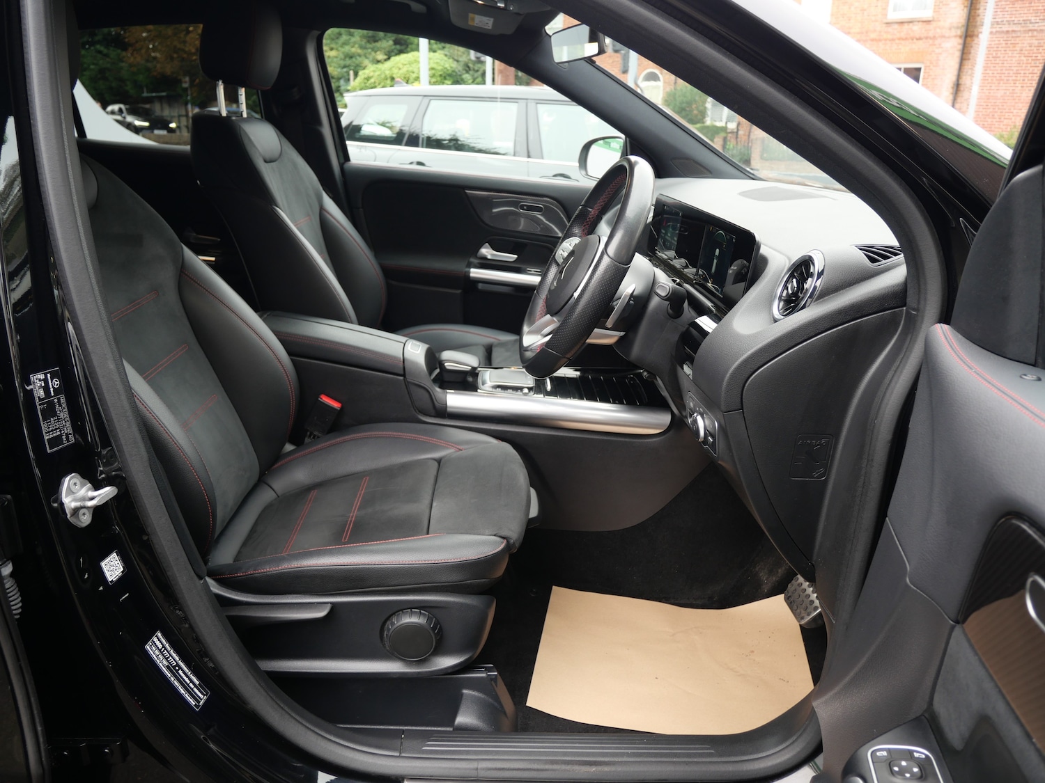 Used Mercedes-Benz GLA 2020 for sale - 75982945: Photo 8