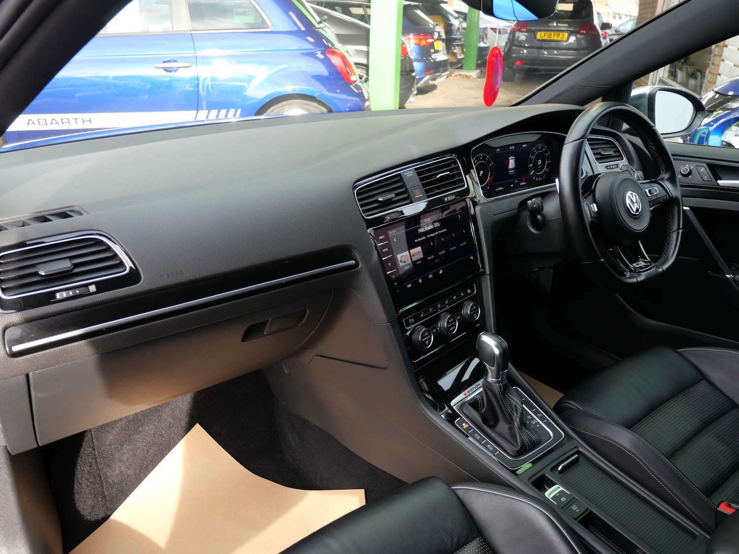 Used Volkswagen Golf 2017 for sale - 76637944: Photo 14