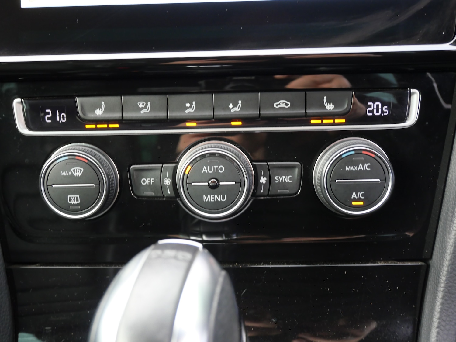 Used Volkswagen Golf 2017 for sale - 76637944: Photo 22