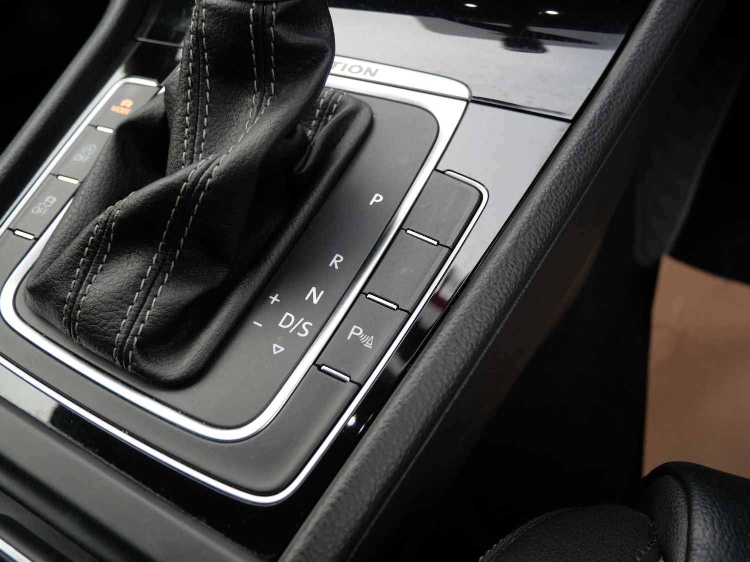 Used Volkswagen Golf 2017 for sale - 76637944: Photo 27