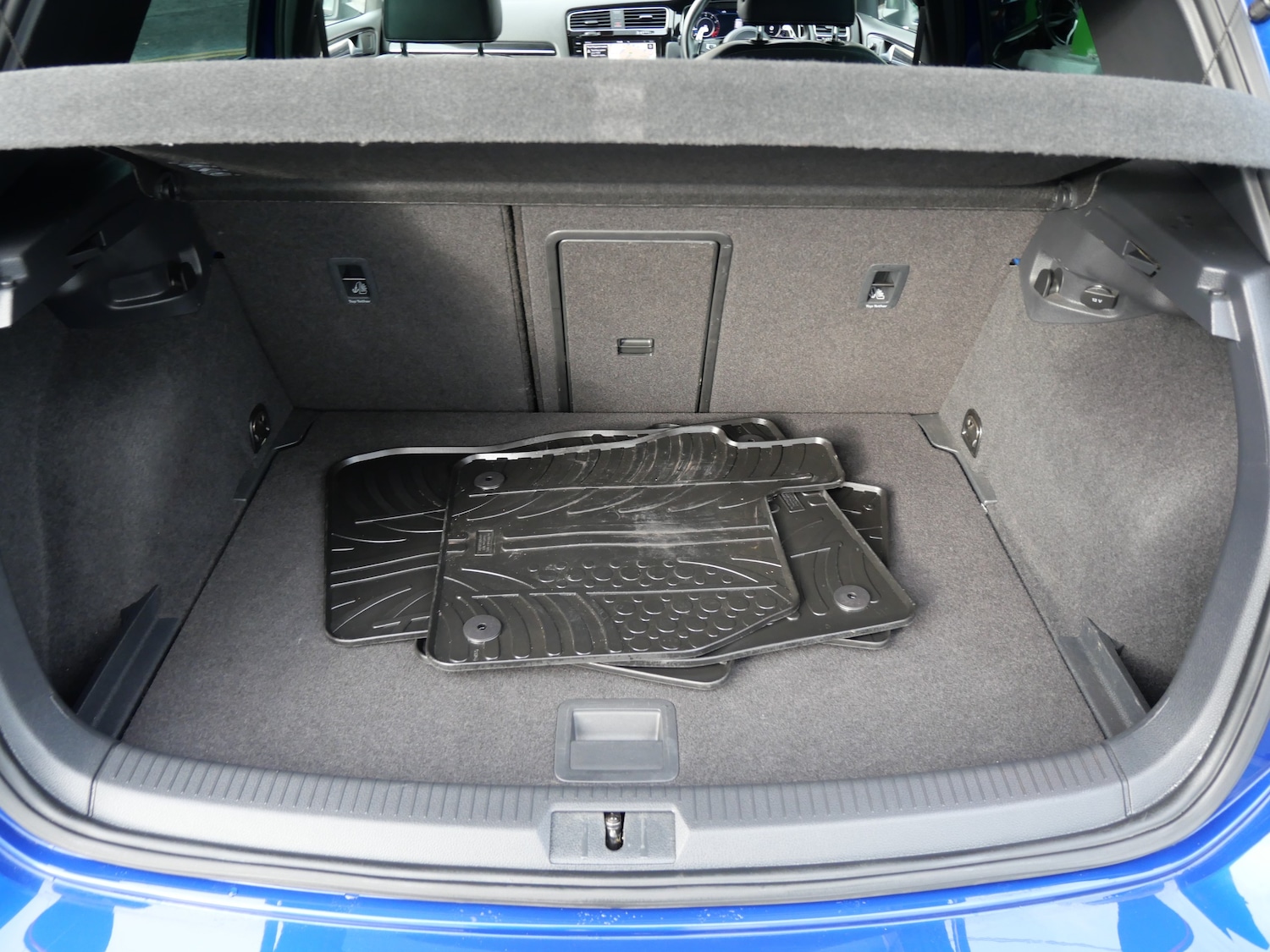 Used Volkswagen Golf 2017 for sale - 76637944: Photo 46