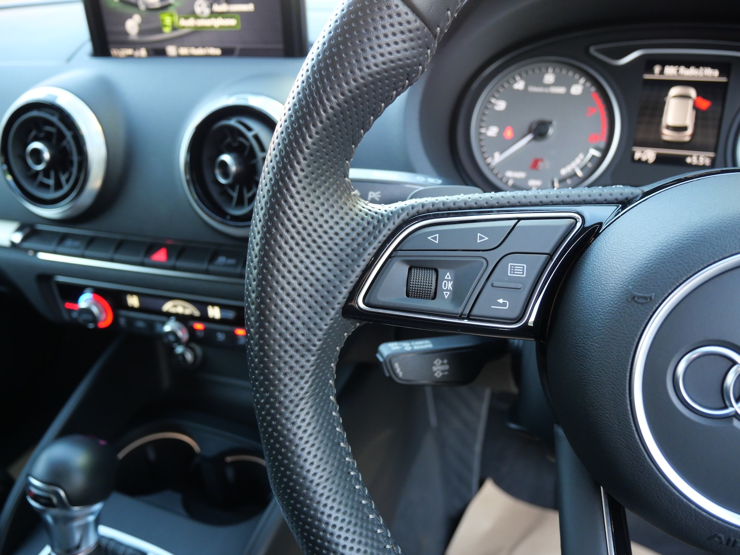 Used Audi S3 2018 for sale - 77037498: Photo 36