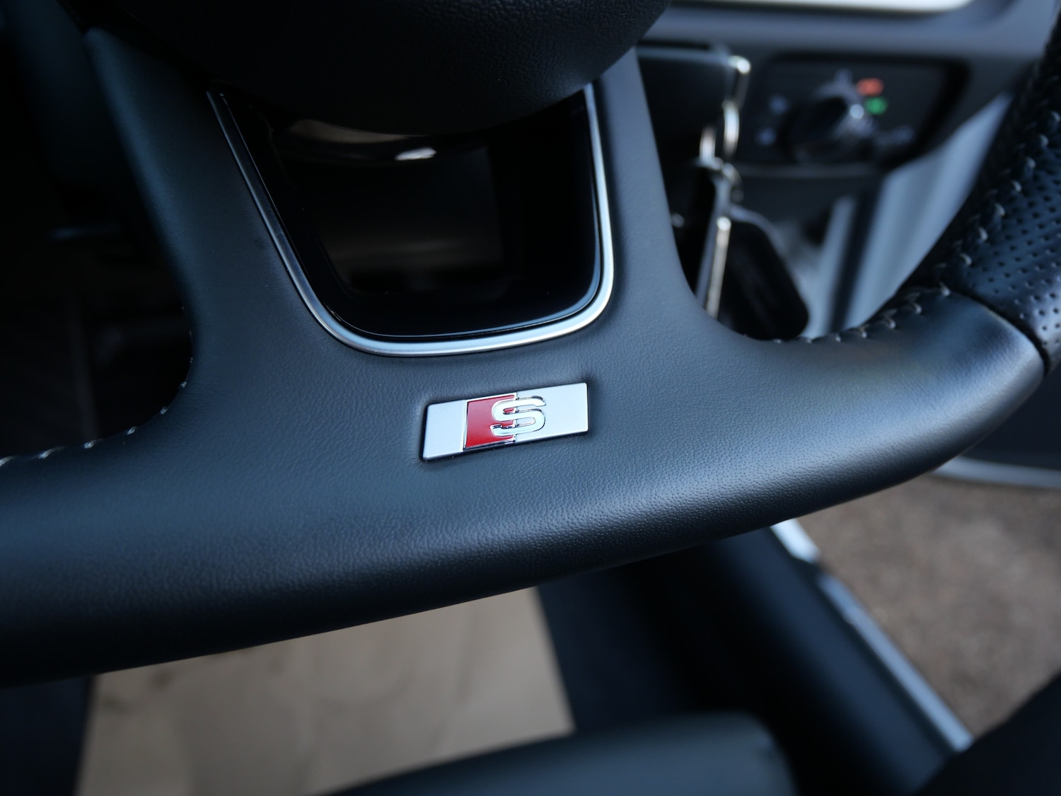 Used Audi S3 2018 for sale - 77037498: Photo 38