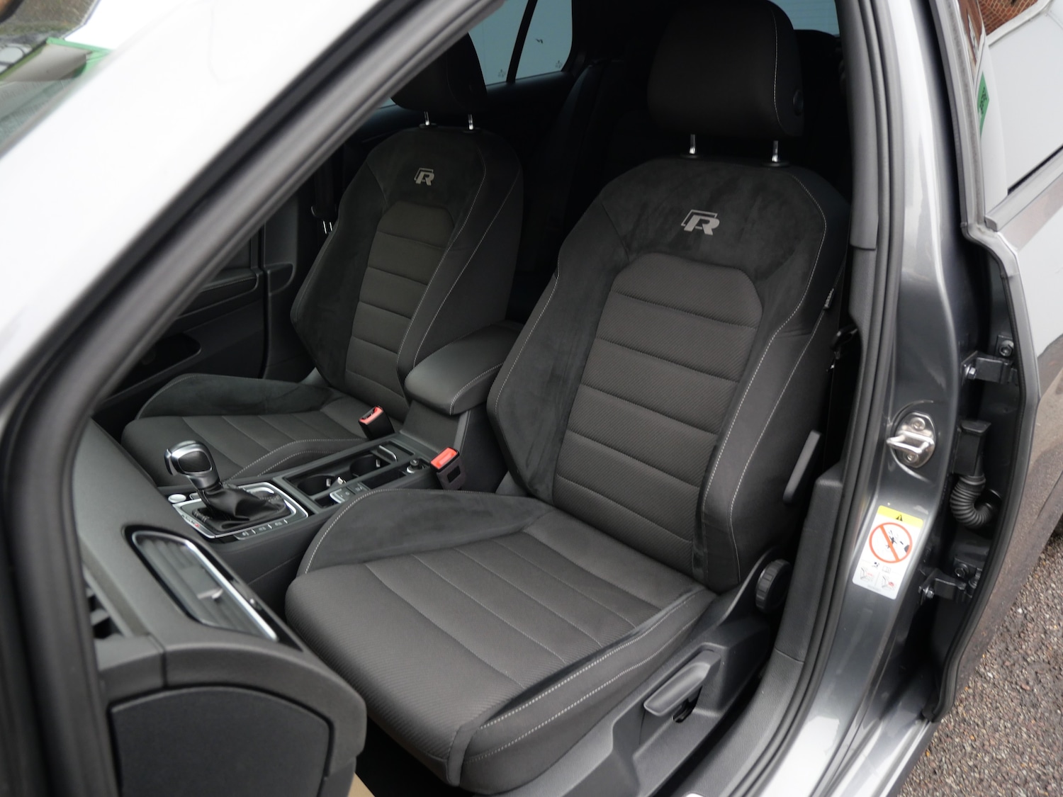 Used Volkswagen Golf 2020 for sale - 76892326: Photo 12