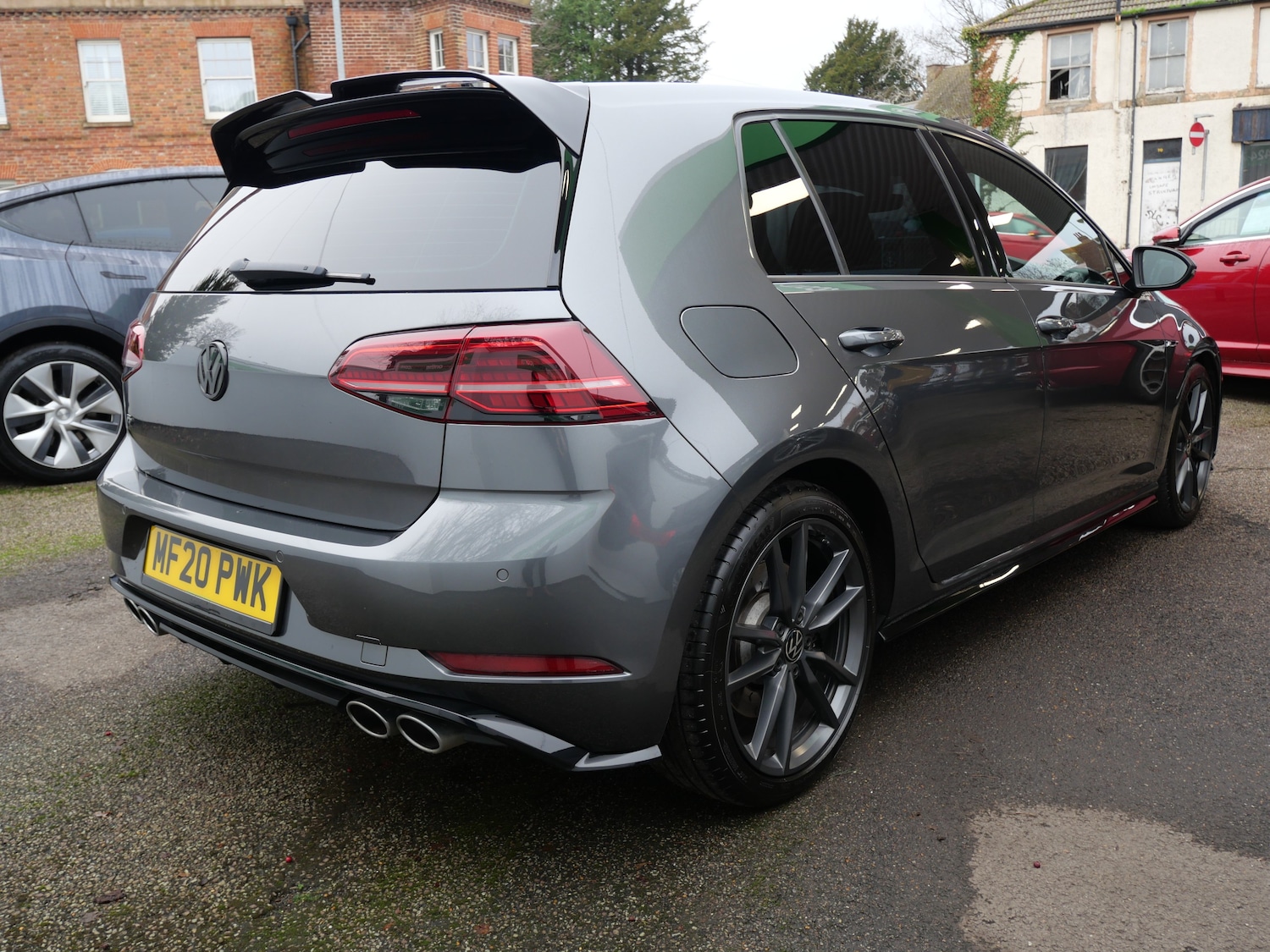 Used Volkswagen Golf 2020 for sale - 76892326: Photo 4