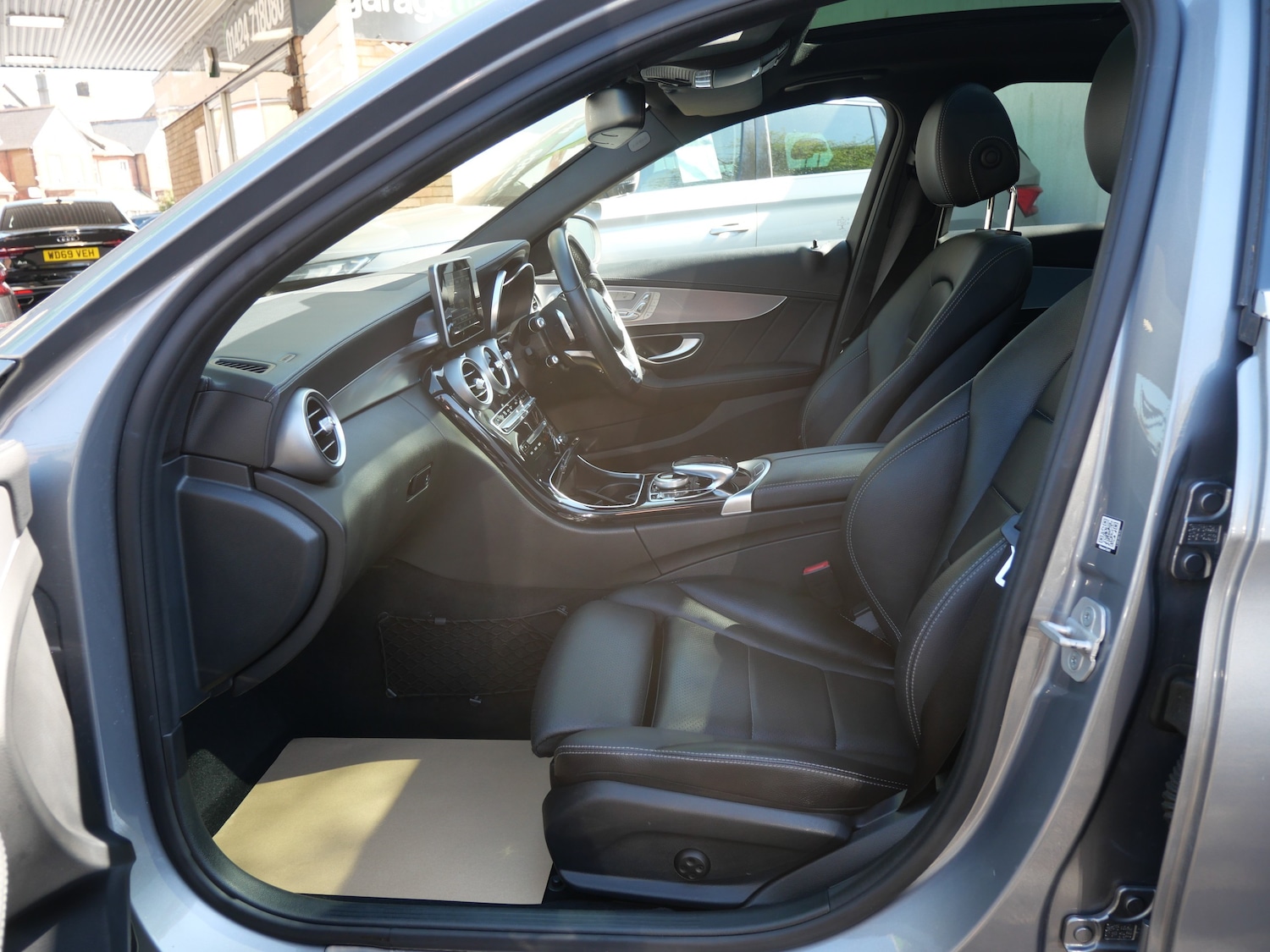 Used Mercedes-Benz C Class 2015 for sale - 77701498: Photo 13