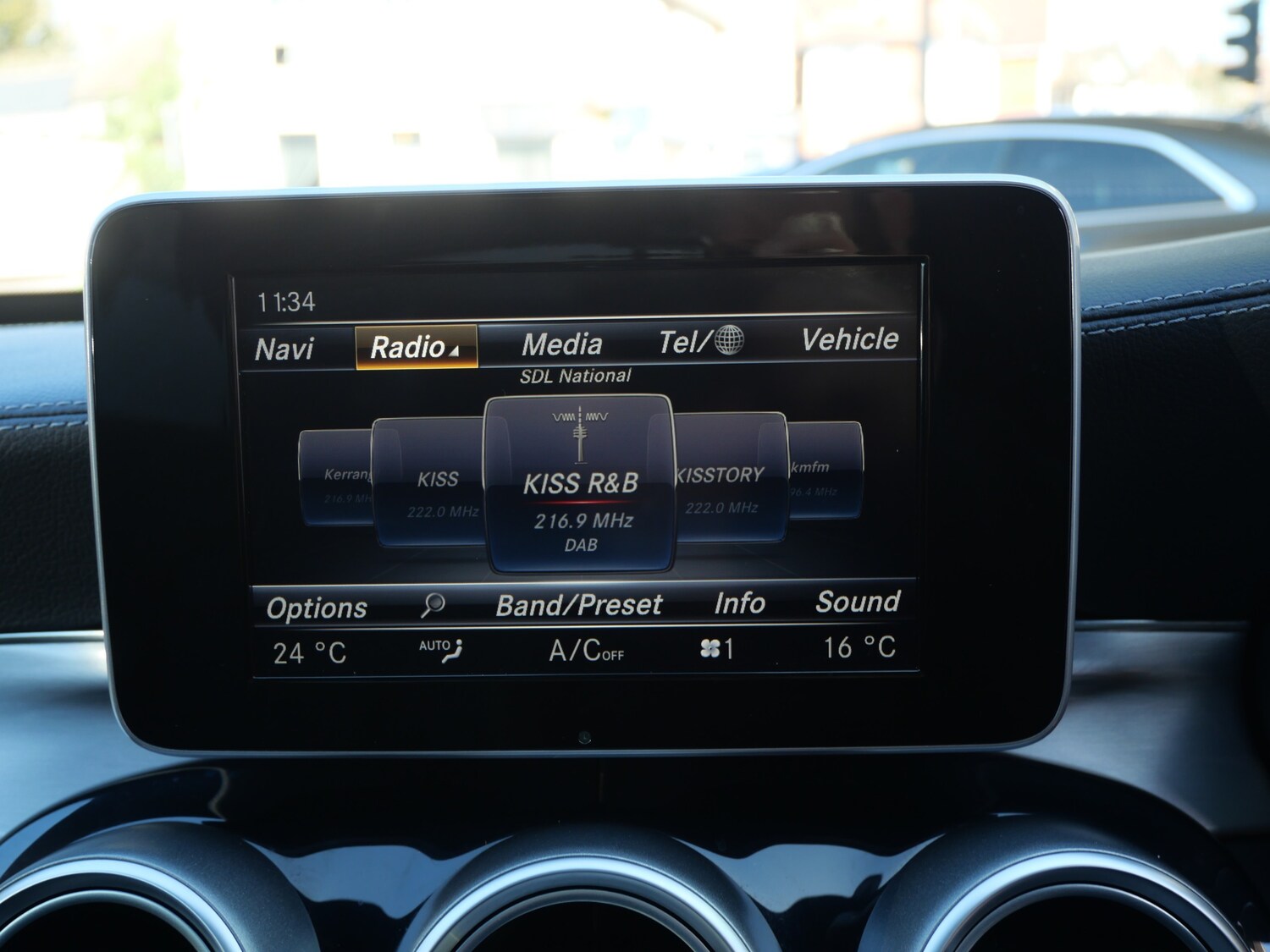 Used Mercedes-Benz C Class 2015 for sale - 77701498: Photo 16